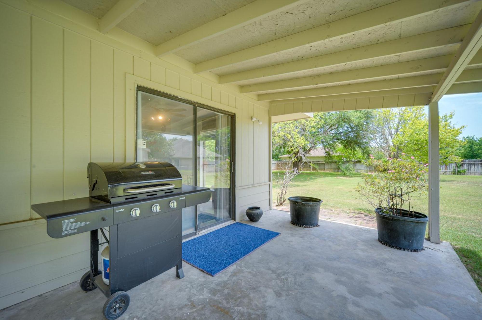 Mcqueeney Vacation Rental About 10 Mi To New Braunfels Buitenkant foto