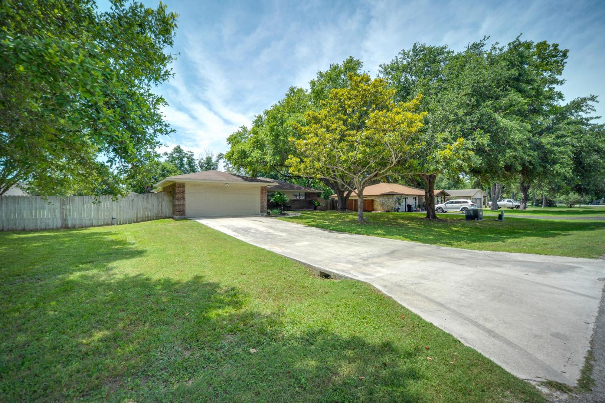 Mcqueeney Vacation Rental About 10 Mi To New Braunfels Buitenkant foto