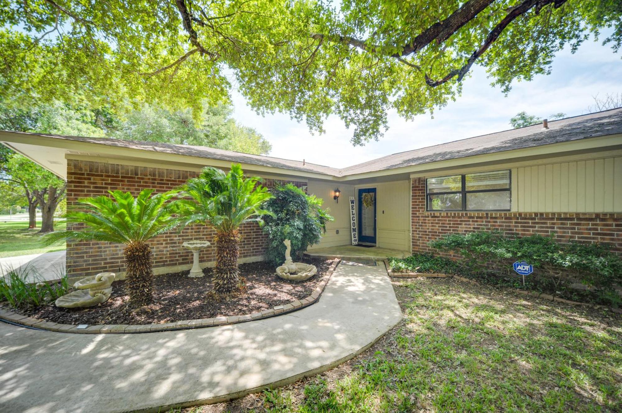 Mcqueeney Vacation Rental About 10 Mi To New Braunfels Buitenkant foto
